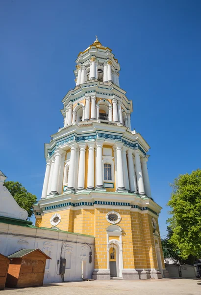 Kościół słynnego Kijów Pechersk Lavra klasztoru — Zdjęcie stockowe