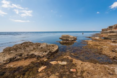 Güzel deniz Lagoon açık mavi su resort Tarhankut içinde