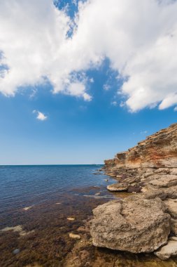 Güzel deniz Lagoon açık mavi su resort Tarhankut içinde