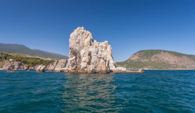 Gurzuf ilçesi ve Ayu Dag dağ. Crimea.