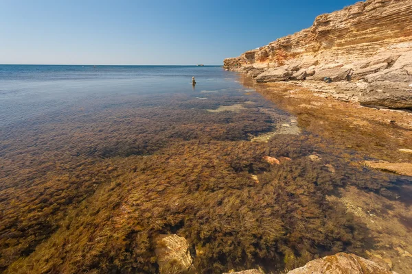 Hermoso complejo de aguas cristalinas Sea Lagoon en Tarhankut —  Fotos de Stock