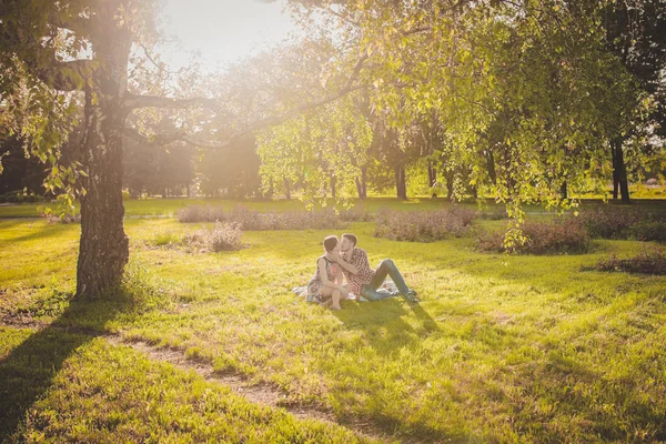 Young couple in love — Stock Photo, Image