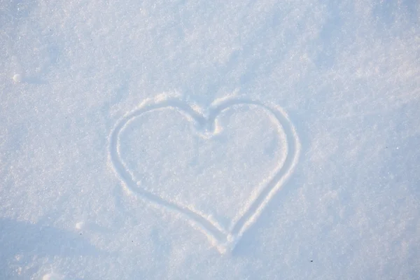 Tvar srdce na sněhu — Stock fotografie