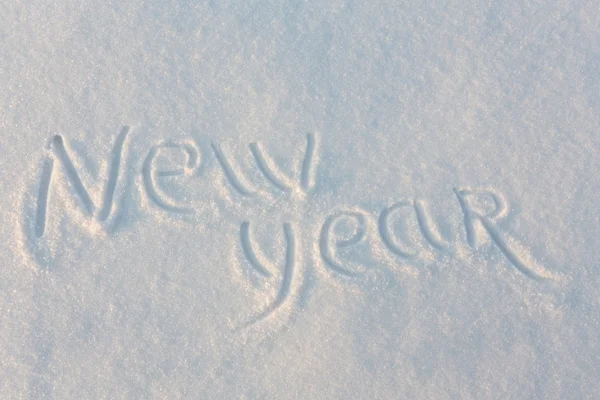 Mutlu yeni yıl kar üzerinde yazılı — Stok fotoğraf