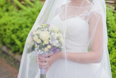 genç güzel gelin niteliğine