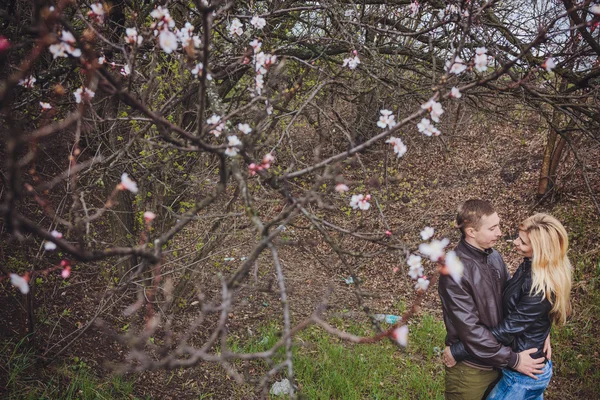 Young couple in love — Stock Photo, Image