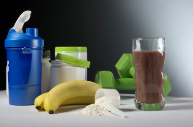 Spor beslenme Supplement kapları ile kokteyl bardak