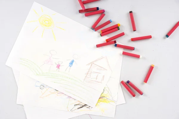Childs dibujo de la familia feliz —  Fotos de Stock