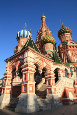 Gündüzleri kutsanmış Basil Katedrali