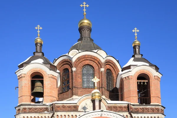 Kirche im Winter tagsüber — Stockfoto