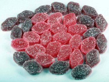 Kuru güneşli yaz gününde Pembe Meyve Jölesi