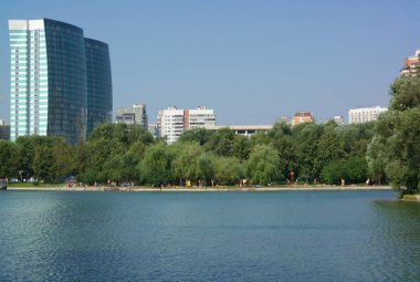 Şehir parkında yaz