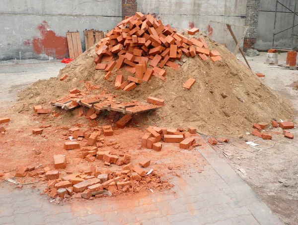 Heap Red Brick Day — Stock Photo, Image