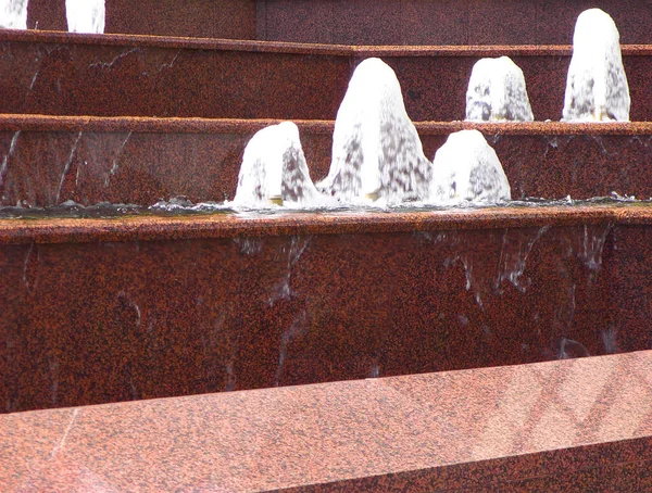 Fontaines Sur Les Traces Granit Jour — Photo