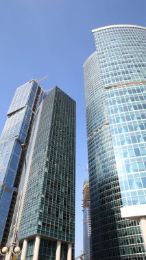 Gün içinde ofis binası