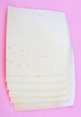 Pembe Arkaplanda Peynir