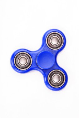 mavi plastik oyuncak.