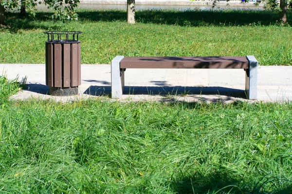 Banc Dans Parc Sec Ensoleillé Journée Été — Photo