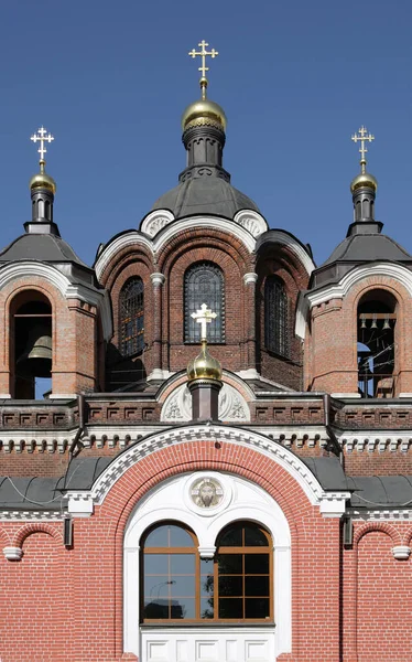 Kirche Bei Tag Auf Himmelshintergrund — Stockfoto