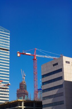 Gökyüzü Arkaplanı Üzerine Crane Kulesi