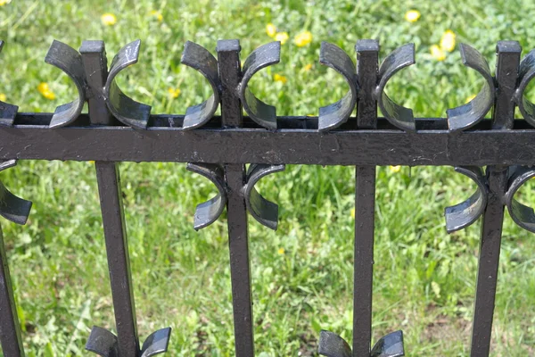 Fence in park — Stock Photo, Image
