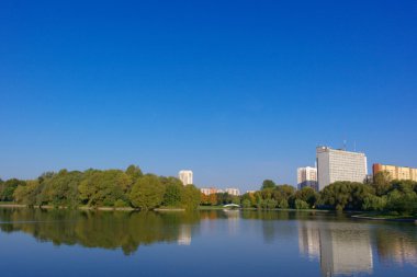 Şehir parkında yaz