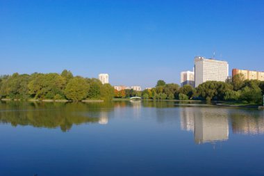 Şehir parkında yaz