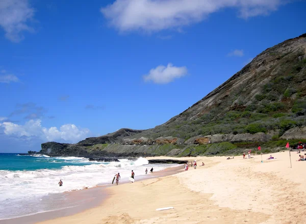 Hawaje czystej piaszczystej plaży. — Zdjęcie stockowe