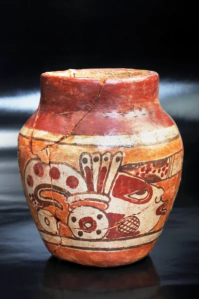 Pre Columbian Warrior Vase. — Stock Photo, Image