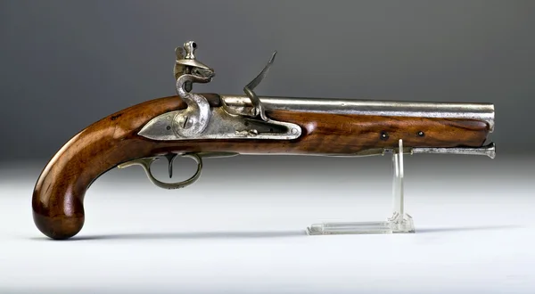 Pistola inglesa antiga Flintlock . — Fotografia de Stock