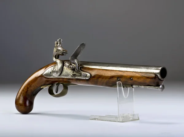 Pistolet à silex anglais antique . — Photo