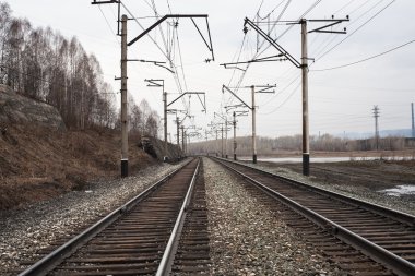 Tren geç sonbaharda