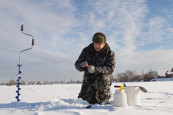 Winter fishing — Stock Photo, Image