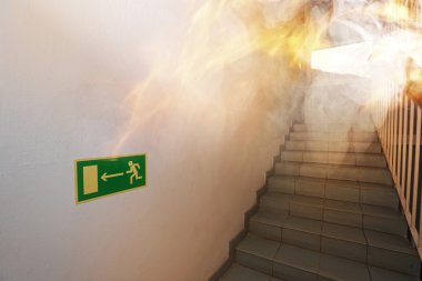 Yangın int bina - acil çıkış