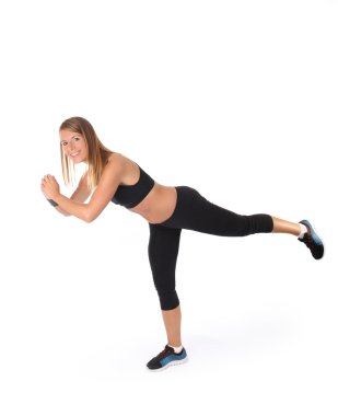 Genç kız tahta pratik ince