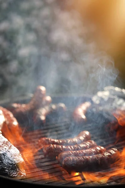 Delicious Juicy Grilled Sausage — Stock Photo, Image