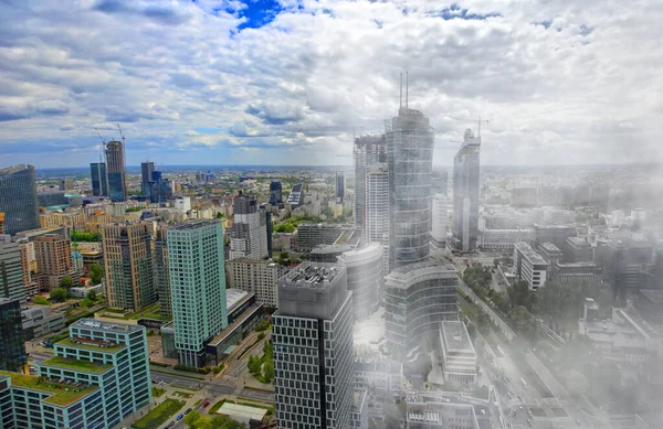 Confronto Tra Una Città Pulita Una Inquinata Smog — Foto Stock