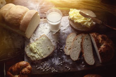 Lezzetli ve sağlıklı bir kahvaltı. 