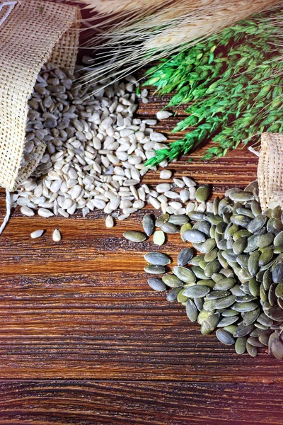 Healthy grains — Stock Photo, Image