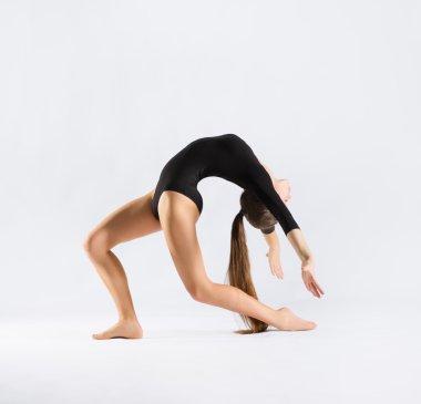 Nişanlı genç kız sanat jimnastik