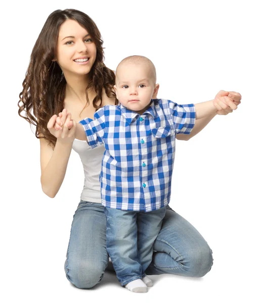 Junge Frau mit kleinem Jungen — Stockfoto