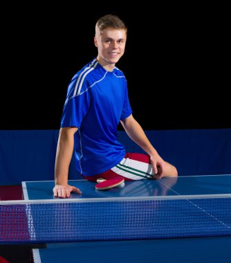 Masa Tenisi oyuncusu (izole ver)