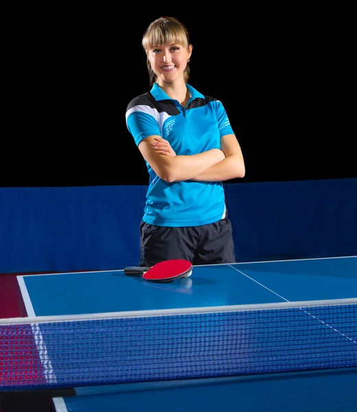 Tischtennisspielerin (isoliert)) — Stockfoto