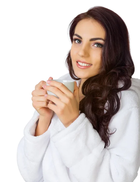 Jeune fille avec peignoir et tasse — Photo