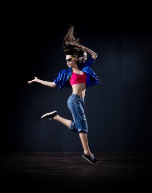 Modern dansçı (normal versiyonu)