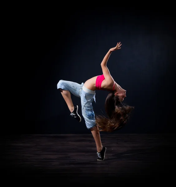 Chica bailarina moderna (ver normal ) — Foto de Stock