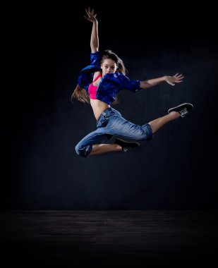 Girl modern dancer (normal version)