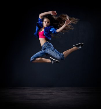 Modern dansçı kız (normal ver)