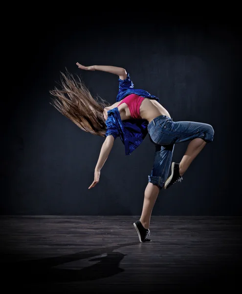 Menina dançarina moderna (ver escuro ) — Fotografia de Stock