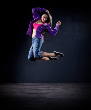 Modern dansçı kız (normal ver)